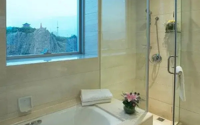 Southern Airlines Pearl International Hotel