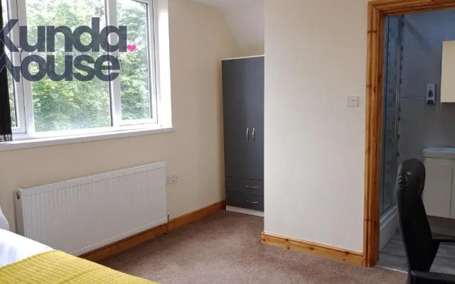 Kunda House Bournbrook