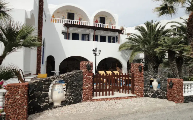 Black Sandy Beach Hotel