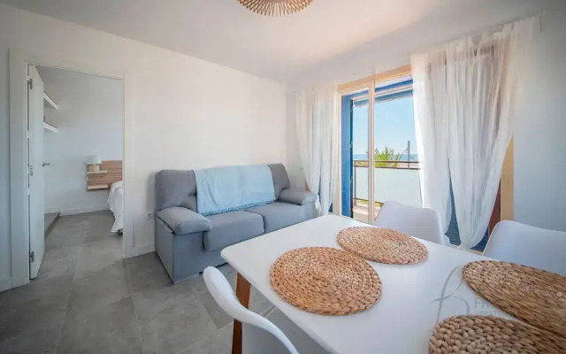 R154 - Apartamento Frente AL MAR EN Coma-ruga 3