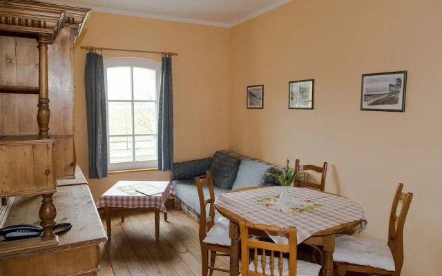 Lavish Apartment in Rerik With Sauna