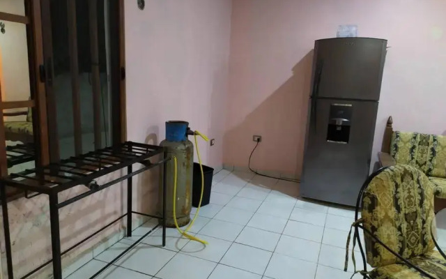 Casa M&P: Casa Amplia cerca del mar de Chelem