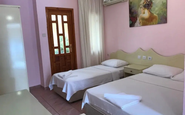 Lanova Hotel