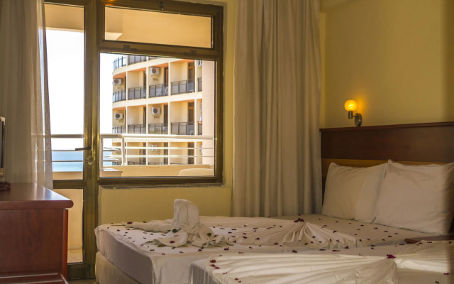 Hotel First Class