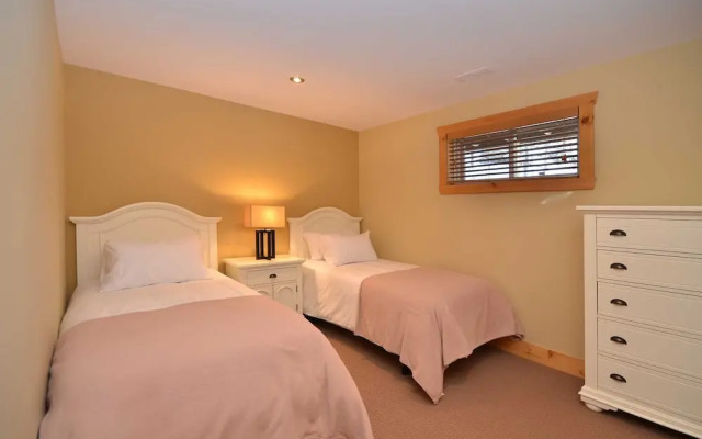 Chalet Serenite