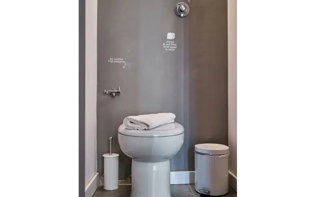 NakosHomes Luxury Studio Apartment