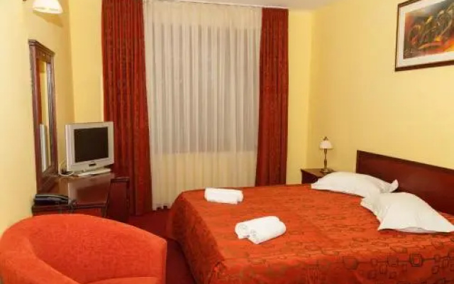 Hotel Elyon