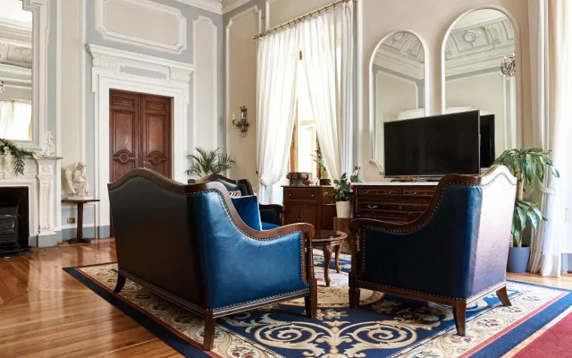 Villa Royal