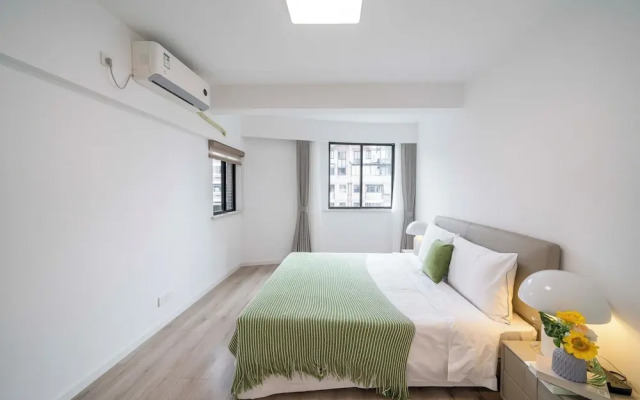 Tyms Parisian 2BR APT  Paris Classic
