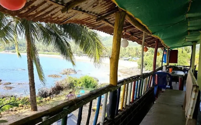 The Om View