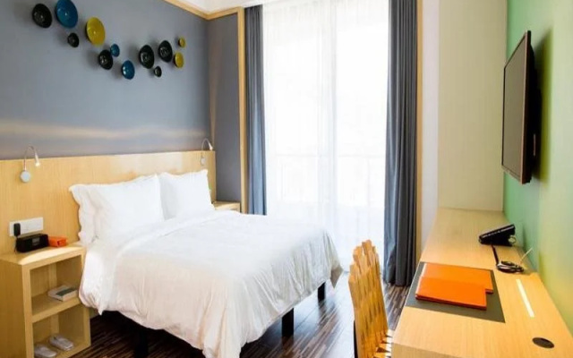ibis Styles Huizhou Xunliao Bay