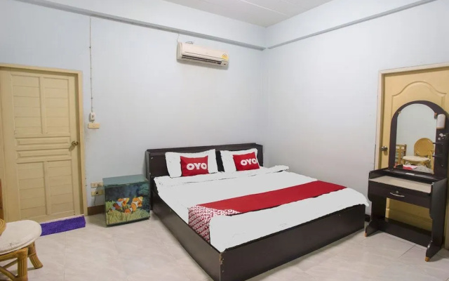 OYO 75357 Thipsiri Home
