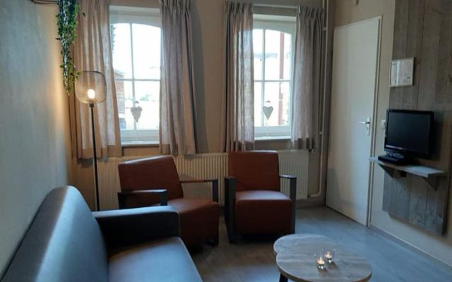 Modern Apartment Near Geuldal Epen