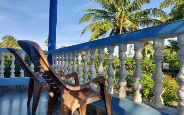 Morjim Sunset Hotel - 300 Meter to Morjim Beach with Pool & Kitchen Apartments