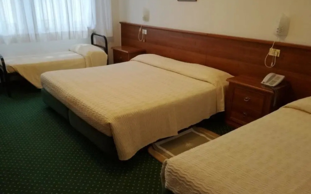 Hotel Mantegna