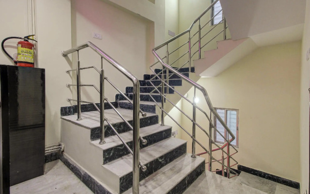 OYO 78277 Home Aamaze Inn