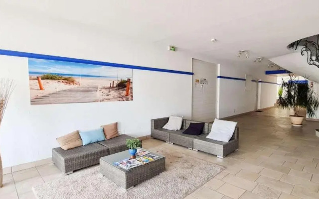 Appartement dans résidence avec piscine