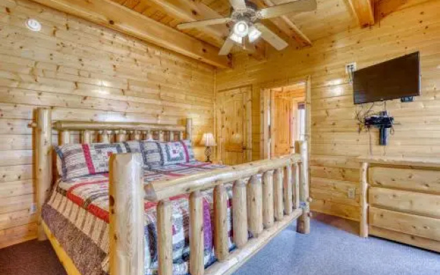 Papa Bears Cabin by RedAwning
