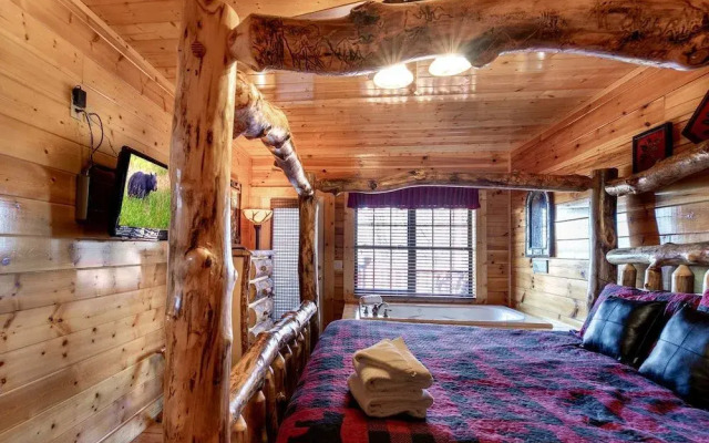 SmokyStays Bears Den Cabin
