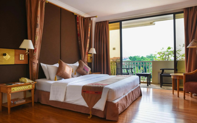 Angkor Century Resort & Spa