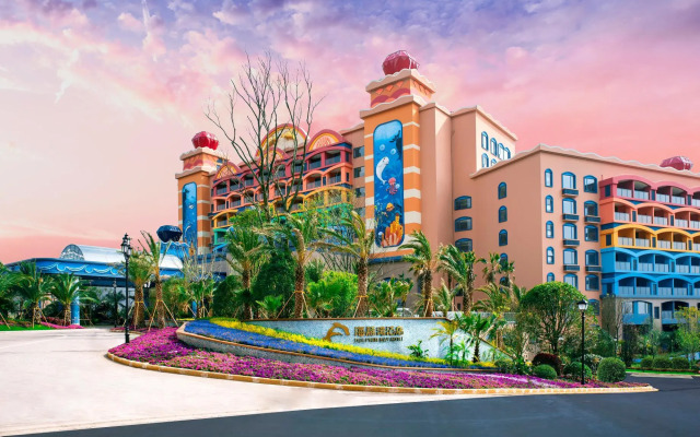 Dolphin Bay Hotel