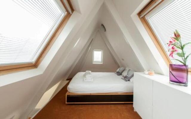 Отель Rijksmuseum Apartment Нидерланды, Амстердам - отзывы, цены и фото номеров - забронировать отель Rijksmuseum Apartment онлайн детские мероприятия