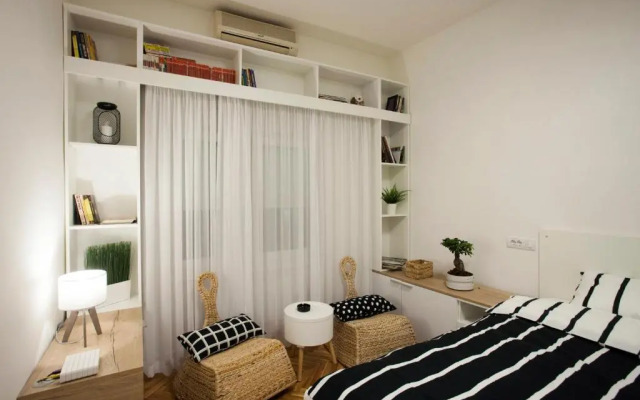 Studio 10