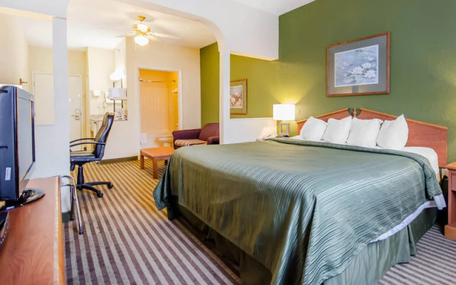 Baymont Inn & Suites Winchester