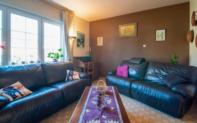 Charming Holiday Home in Houyet Near Forest