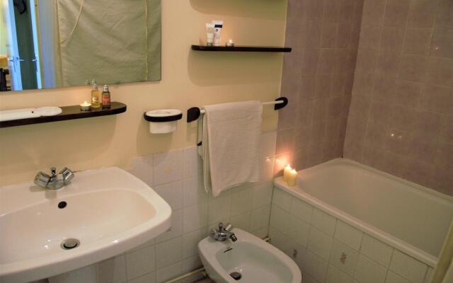 Отель Appartement Olympe Франция, Ницца - отзывы, цены и фото номеров - забронировать отель Appartement Olympe онлайн