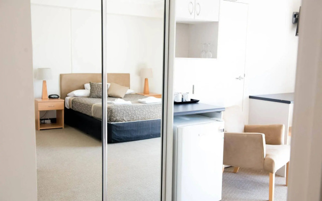 Capella Coach Inn