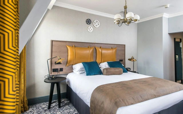 Abbey Hotel