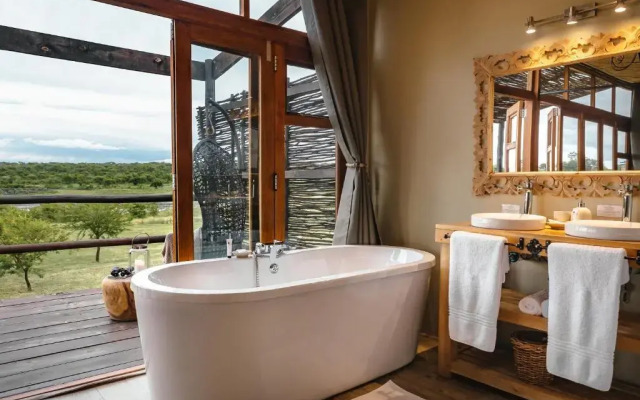 Cheetah Ridge Lodge