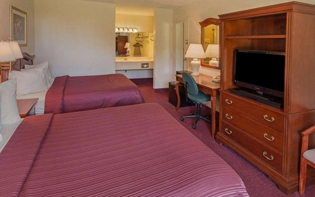 Quality Inn Ennis