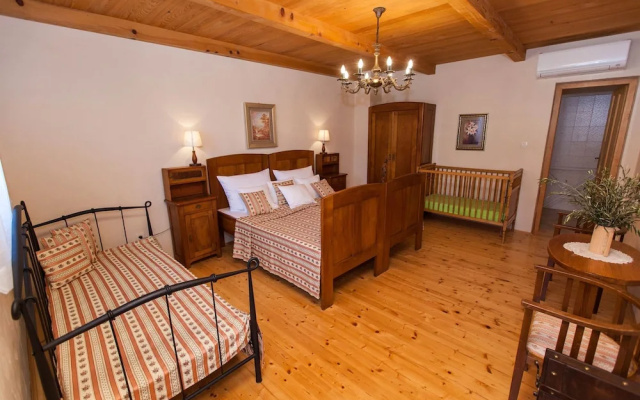 House Villa Vesna