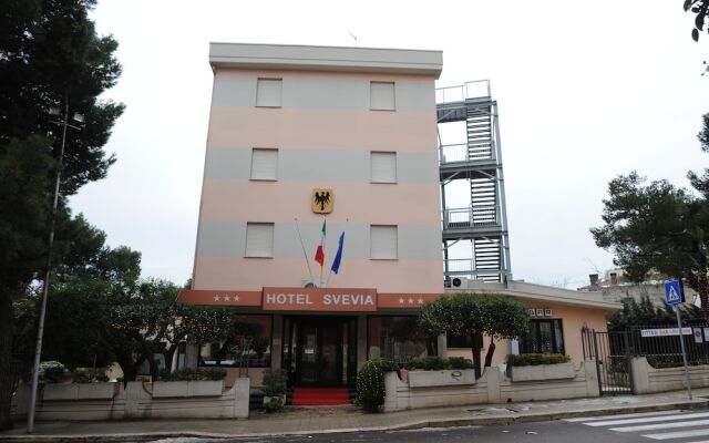 Hotel Svevia Альтамура вид на фасад