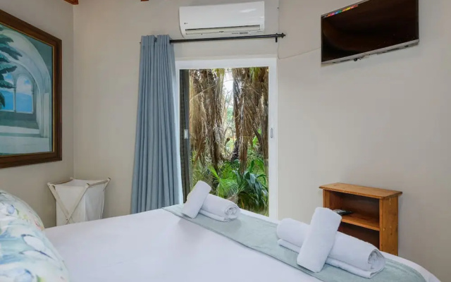 San Lameer Villa Rentals 3104
