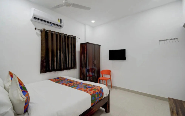 Fabhotel Svr Lavish Lounge