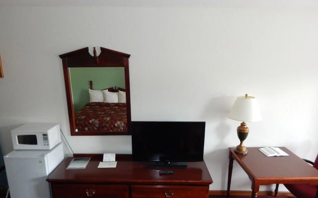 Carriage House Inn