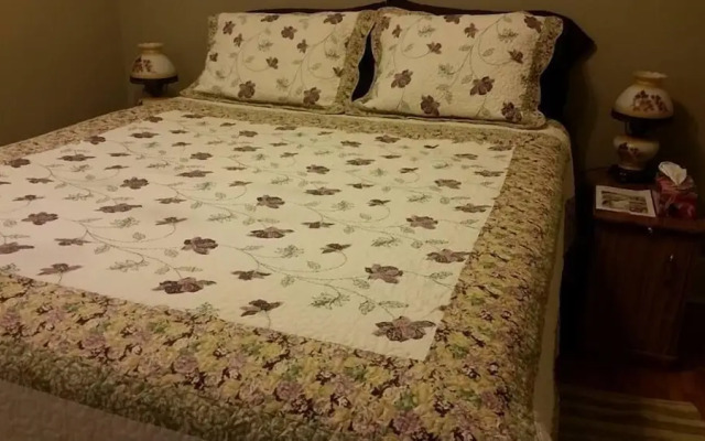 Susan's Sanctuary Bed & Breakfast