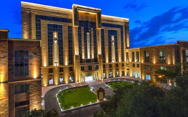 Ani Grand Hotel in Yerevan, Armenia from 132$, photos, reviews - zenhotels.com hotel front
