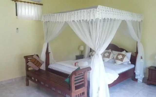 Coral Bay Bungalows Amed Bali