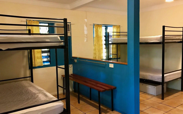 Calypso Inn Backpackers Resort