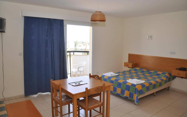 Mariela Hotel Apartments