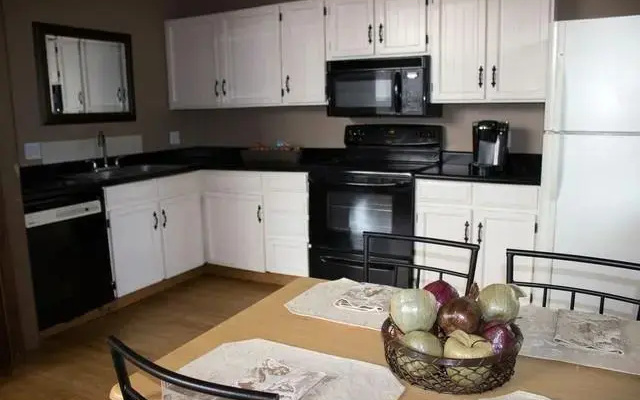 The Cozy Golf Course Townhome