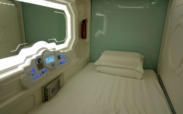 Stay With Me Capsules Hostel