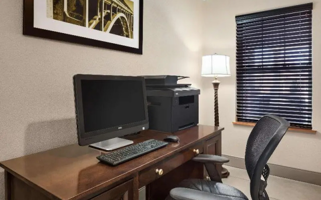 Country Inn & Suites Lexington