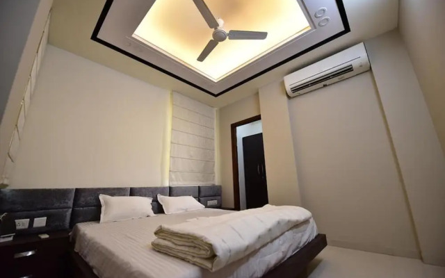 StayEden - Morden Upscale 2BHK Airport