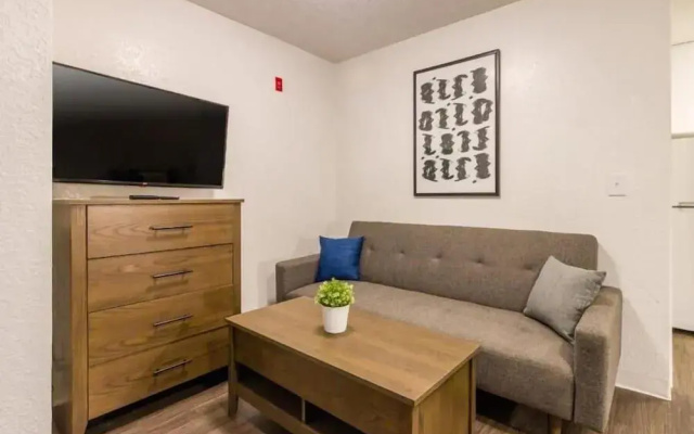 InTown Suites Extended Stay Woodstock GA