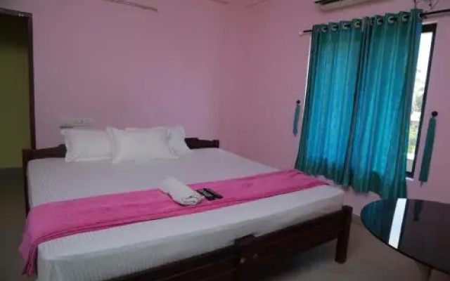 Executive Tourist Home